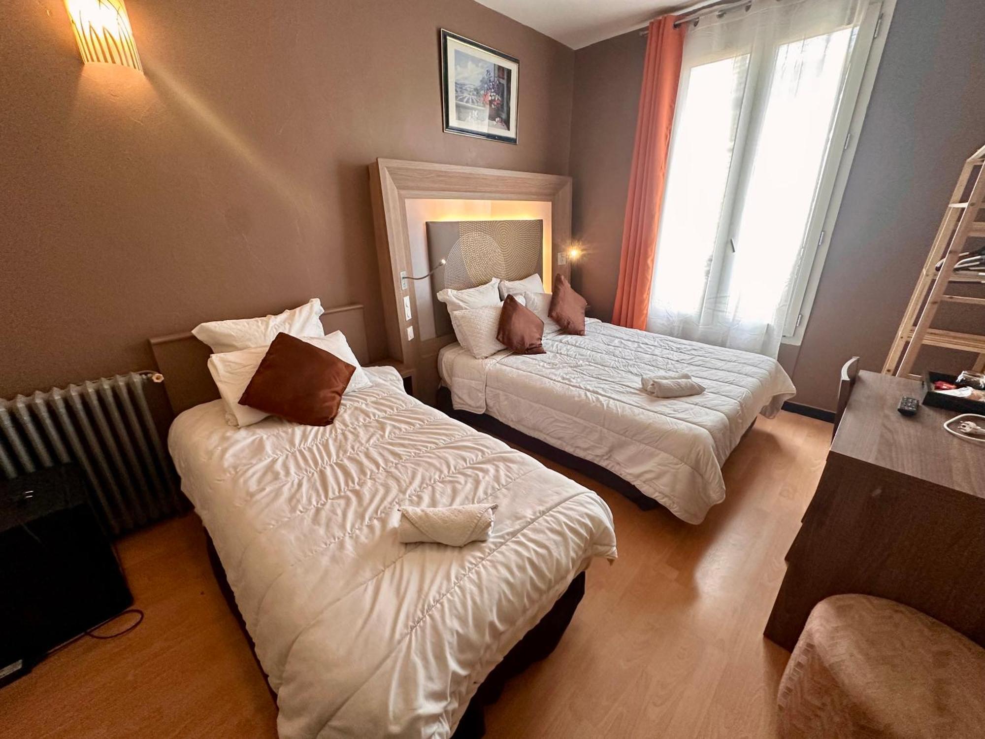 Hotel Victor Hugo Кламар Экстерьер фото
